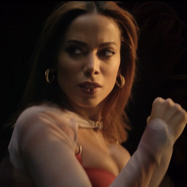 EliteNetfllix's tweet photo. ANITTA NO TEASER DE #ÉLITE7 🤩🔥 https://t.co/IUT0LAte40