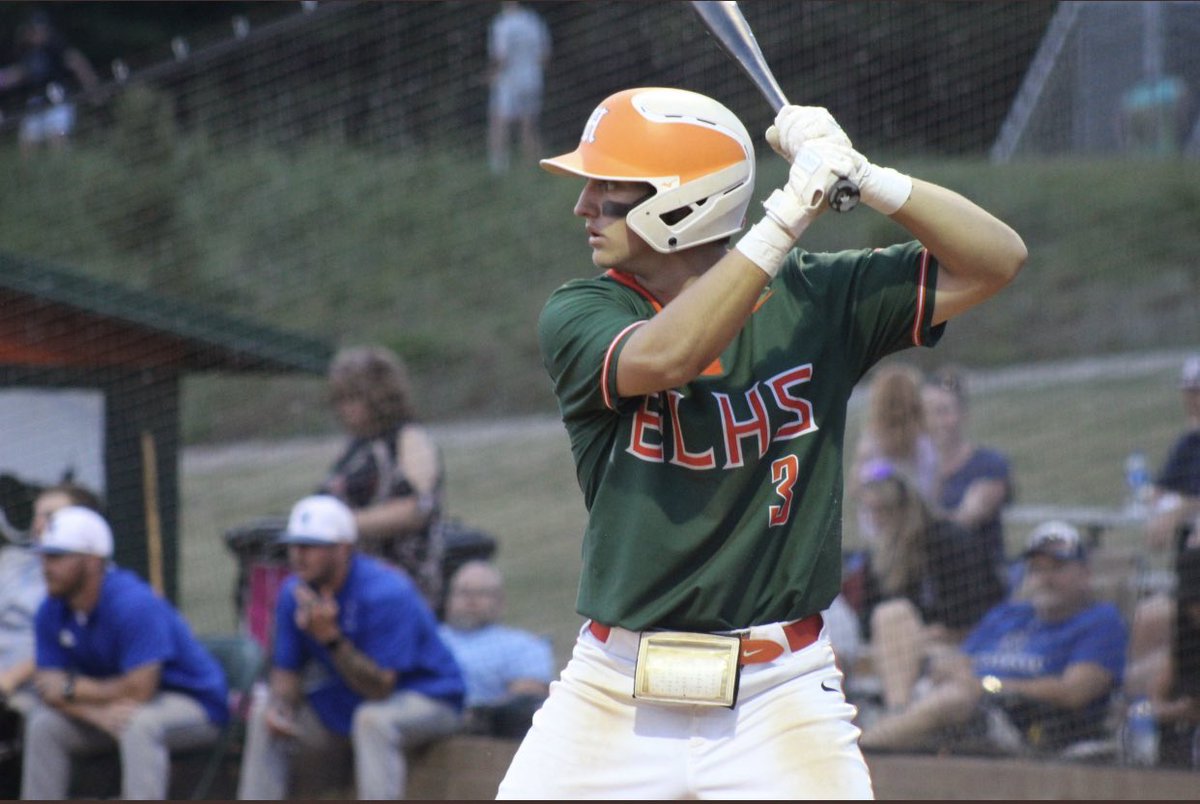 TreySpees34's tweet image. I am excited and blessed to announce that I will be continuing my academic and athletic career at Western Carolina University! I would like to thank God, my family, coaches, and teammates for helping me reach my next chapter. Go Catamounts!!!🟣🟡