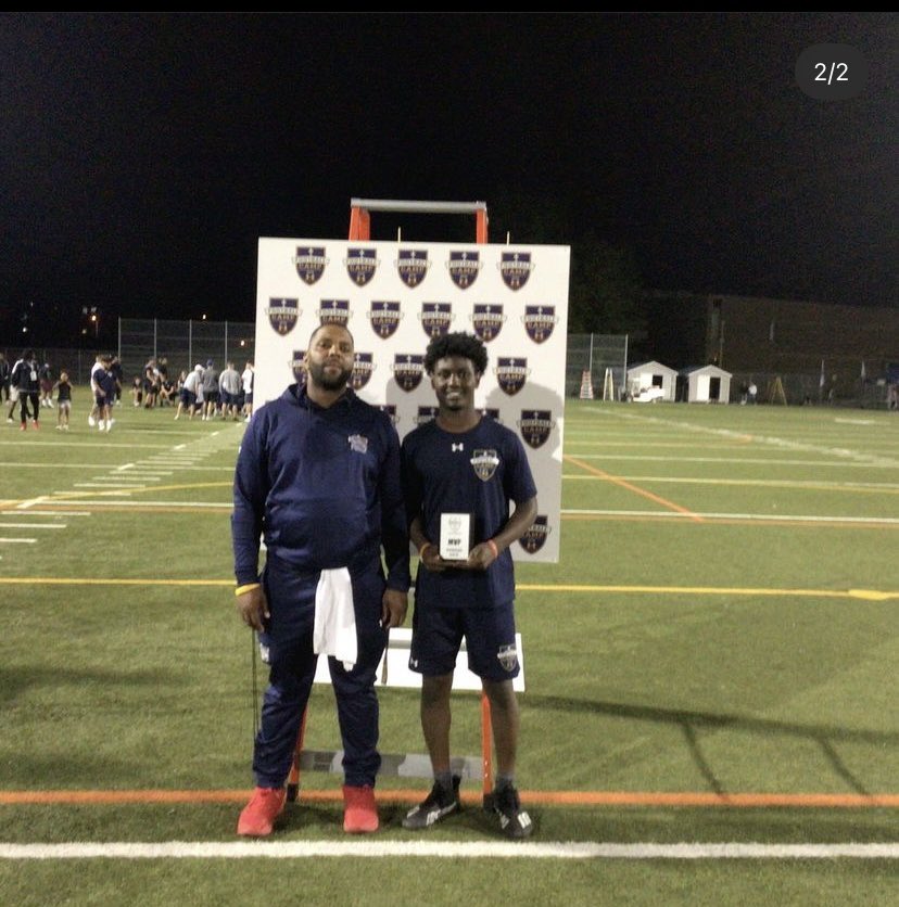 Ahmedtidianes14's tweet photo. Very proud to have won the RB MVP at the @Allathleticteam showcase.  Competing against the best players in Quebec was a great experience. Thanks to all the coaches present for their precious knowledge. https://t.co/0jVMUvoaGQ