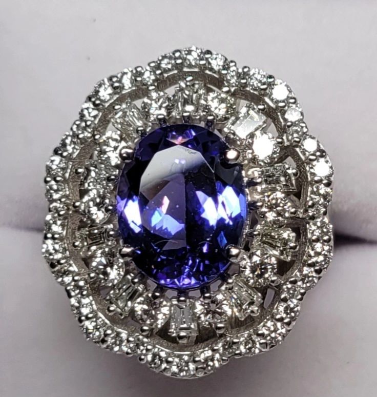 Kazazians's tweet photo. https://t.co/DDRqDl82lK

4.56ct TANZANITE 1.90CT DIAMOND RING

Sale price: $13,000.00 https://t.co/xSjjX0cihd