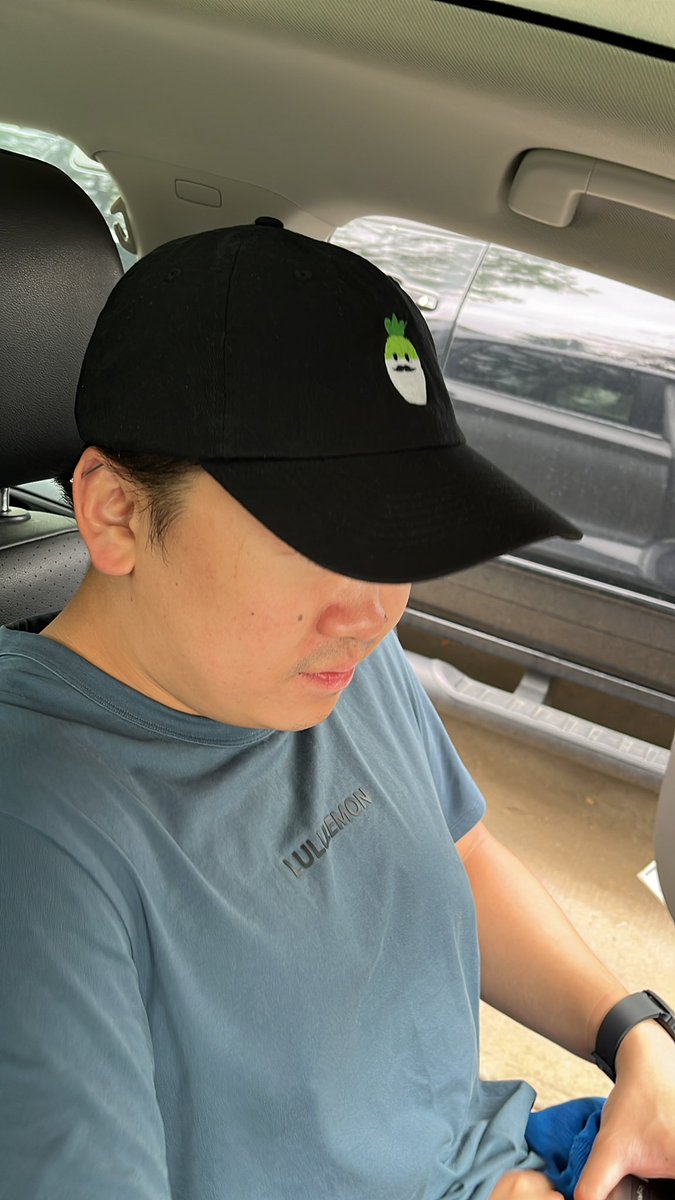 atwitformamamoo's tweet photo. But he’s also been listening to the MyCON playlist and wearing his @picapap hat 👌🏼 https://t.co/ppuaB8s6iL