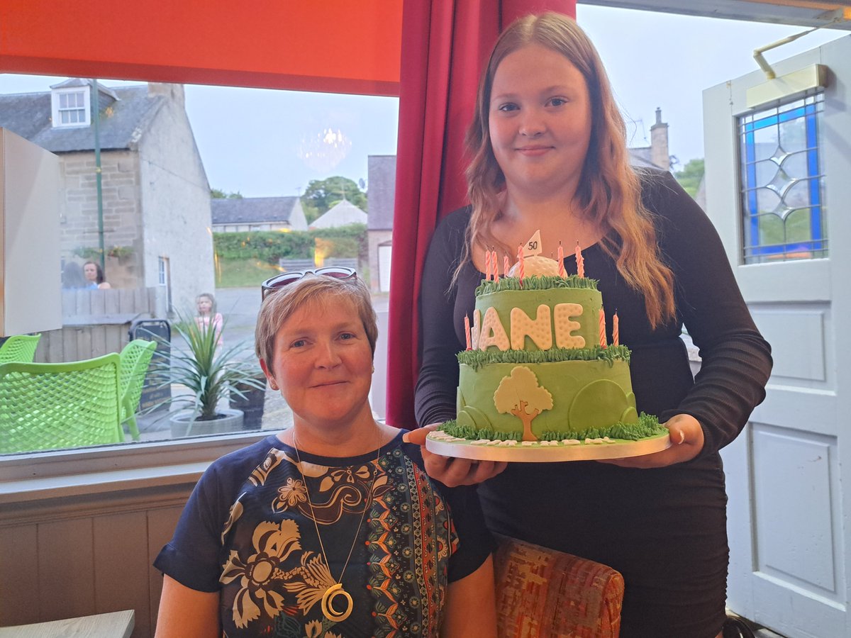 Sara Macaskill tweet media