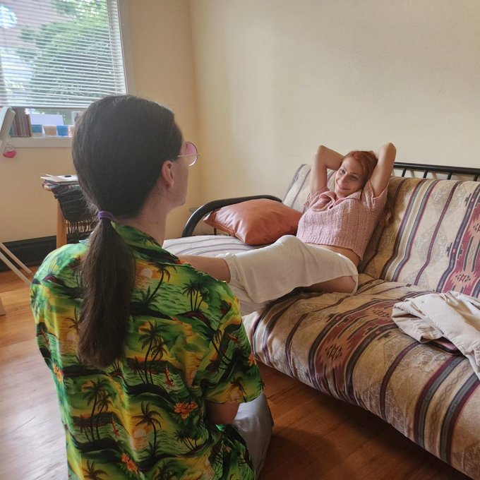 Cute toes, cute pet! https://t.co/JEzSQbsIQy