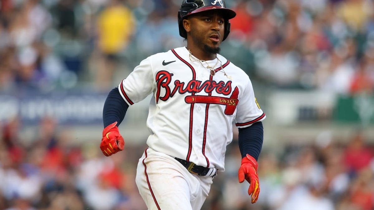 2callmehasnat25's tweet image. #Albies #Braves #Deadspin #hot #Ozzie #Rockies #stay Ozzie Albies, Braves look to stay hot vs. Rockies tinyurl.com/26sxjjs6 
Add Ozzie Albies to the growing list of Atlanta Braves hitters who are heating up at the plate. The...