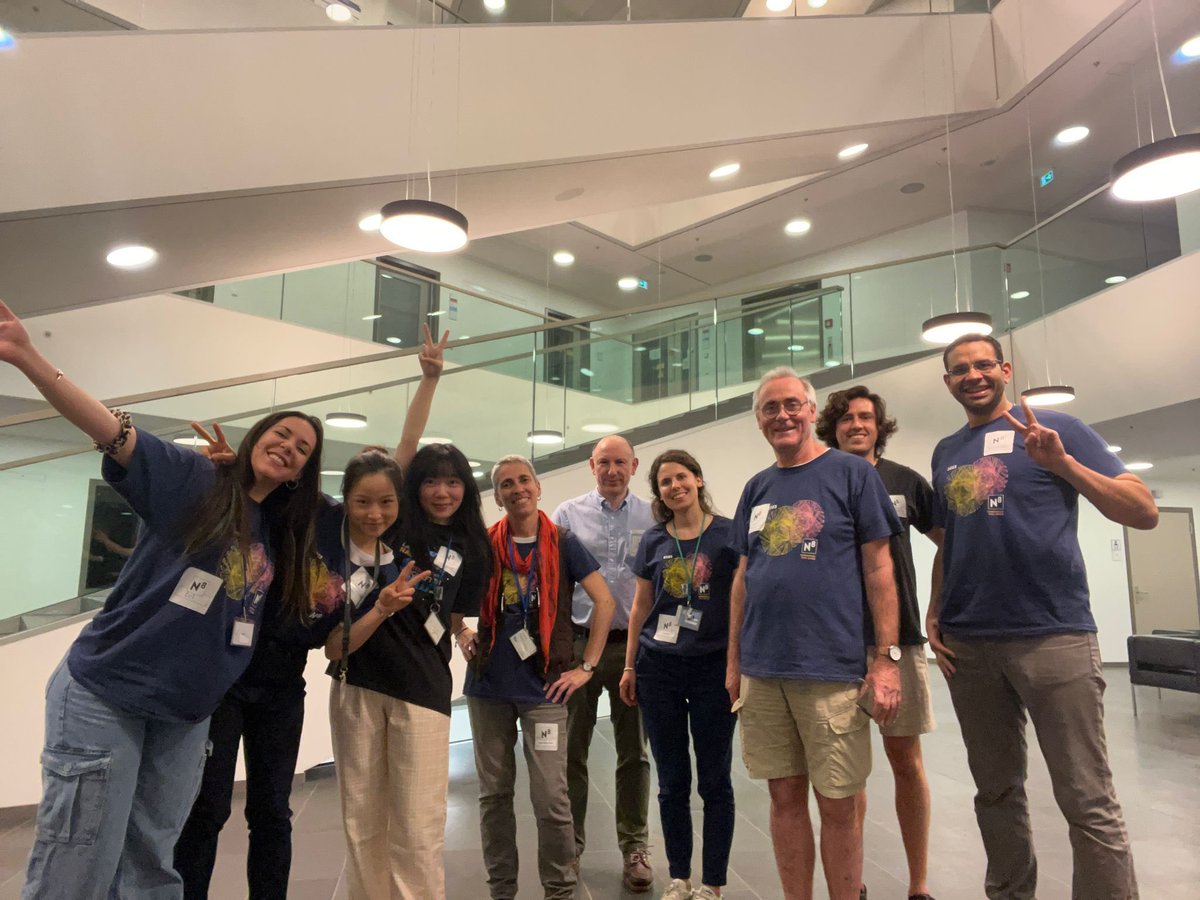Just had a great night with <a href="/GaryRLewin1/">Manx Neurobiologist</a> lab for the N8 night! A lot of science and fun <a href="/LNDWBerlin/">LNDWBerlin</a>! <a href="/MDC_Berlin/">Max Delbrück Center</a> #ScienceEnthusiasts 

@AngelaTLHuang <a href="/khallaf13/">Mohammed A. khallaf</a> <a href="/Lin25486951/">Lin Wang</a> <a href="/mendez_aranda/">Daniel Méndez Aranda</a>