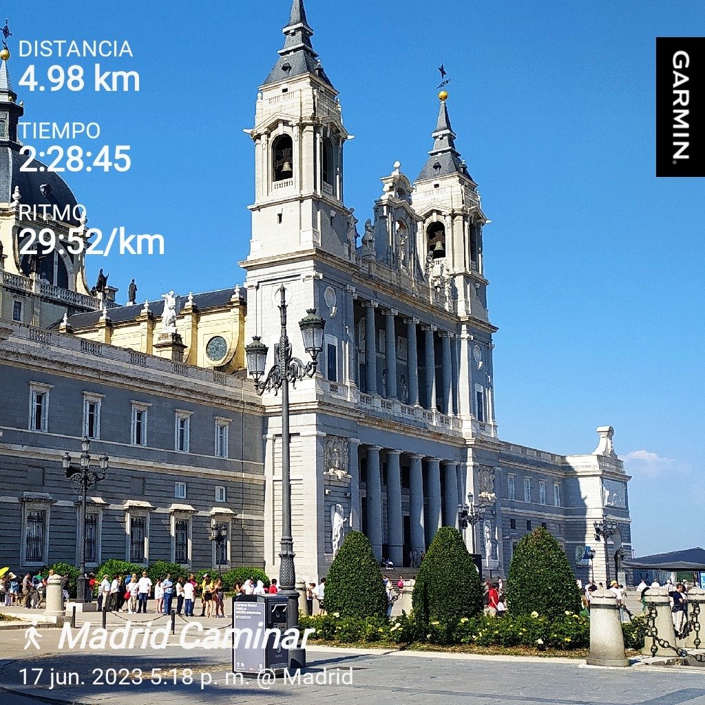 ZaudyValencia's tweet photo. Siempre #fit nunca #infit 🤗
Después de una rica caminata 🏰 a #tapear 🍻
#NoTodoEsCorrer #RecargandoPila #TimeOff https://t.co/ZStrhxjk1A