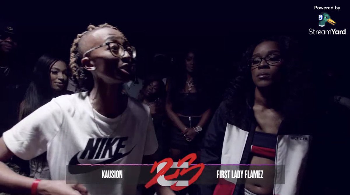 NinaEFFINBaby's tweet image. #Chrome23 First battle of the night #TheGrudgeCard