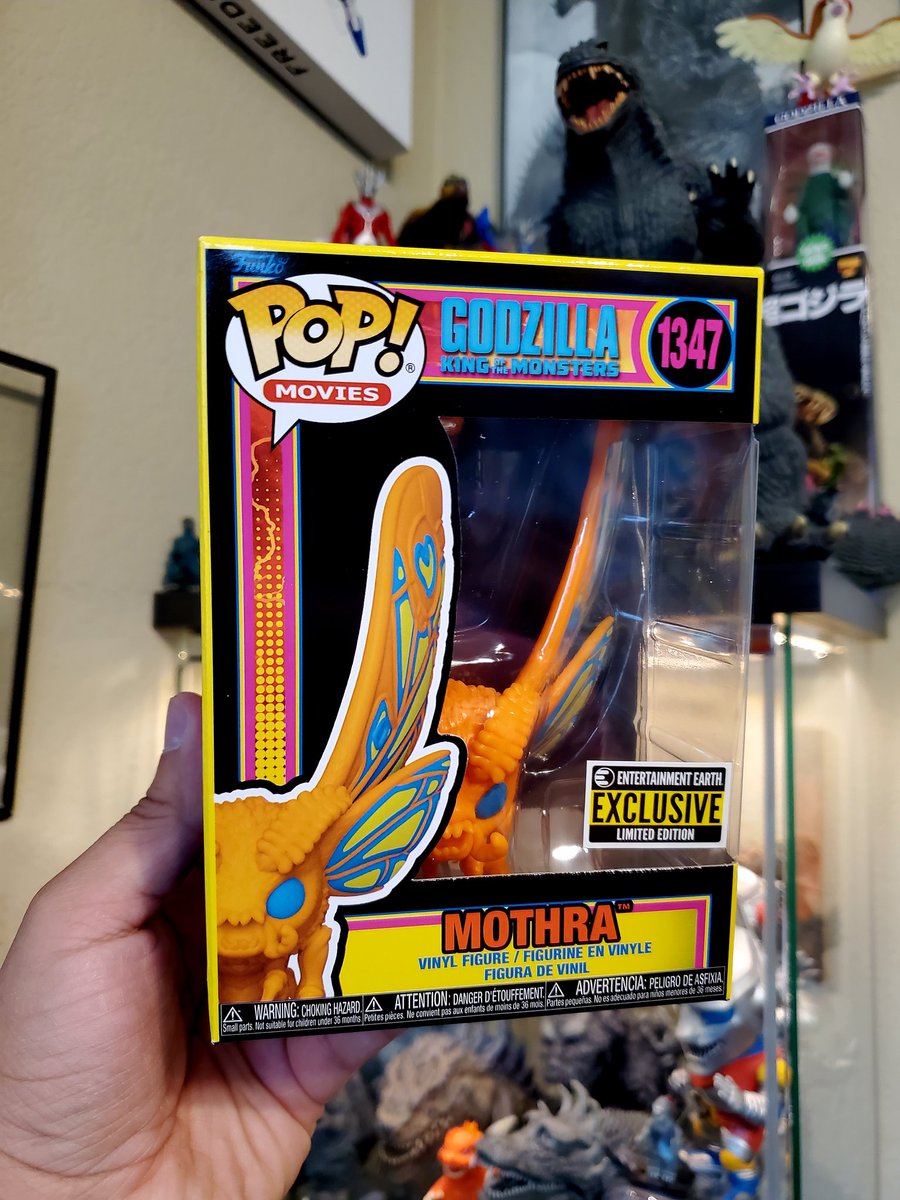 JasonReyes517's tweet photo. Funko Mothra Black Light POP! @EntEarth Exclusive 🔥😎🔥
What an epic looking Mothra!
A minty box delivery from #entertainmentearth
#godzilla #funko #funkos #funkopop #kaiju #mothra #godzillacollection #monsters #godzillakingofthemonsters #entertainmentearthexclusive https://t.co/ymLENlDp8m