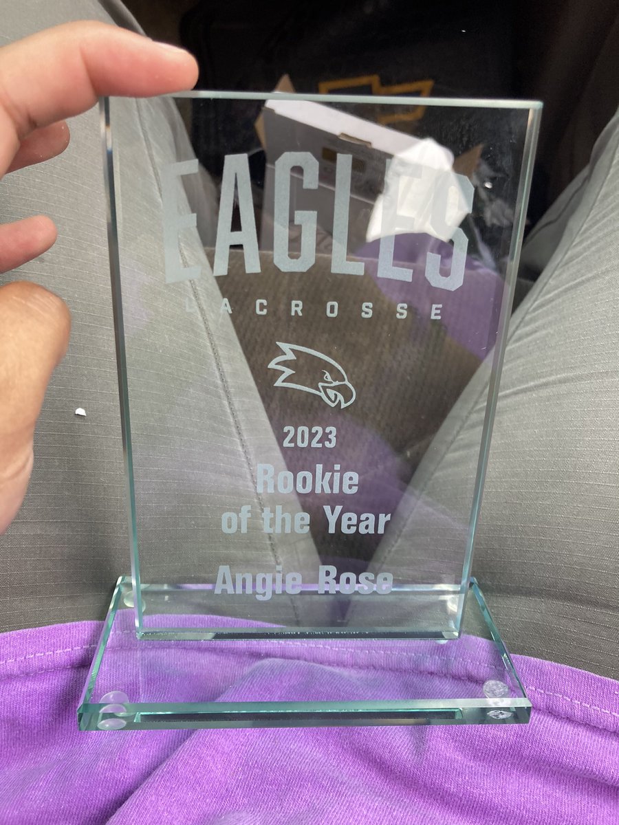 Angie Rose tweet media