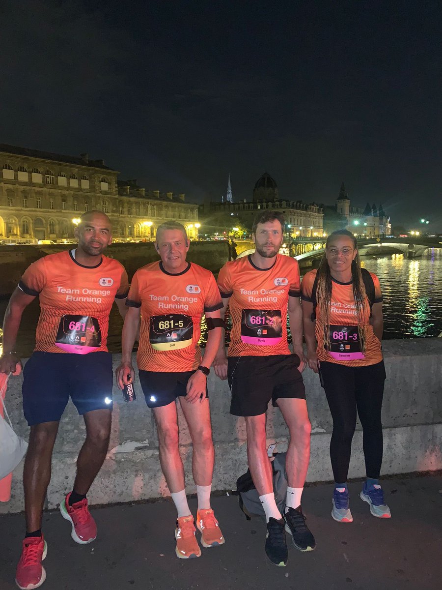 We did it !! #touslessouriresgdt #orangenightrun #fiersdetreOrange #orange