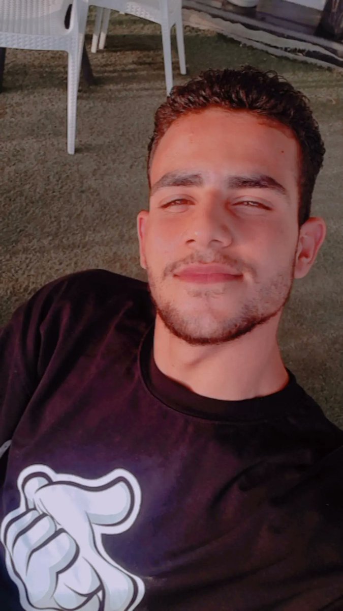 ﴿وَأُفَوِّضُ أَمْرِي إِلَى اللَّهِ ۚ إِنَّ اللَّهَ بَصِيرٌ بِالْعِبَادِ﴾ ❤❤❤❤❤❤❤❤🌴 "":