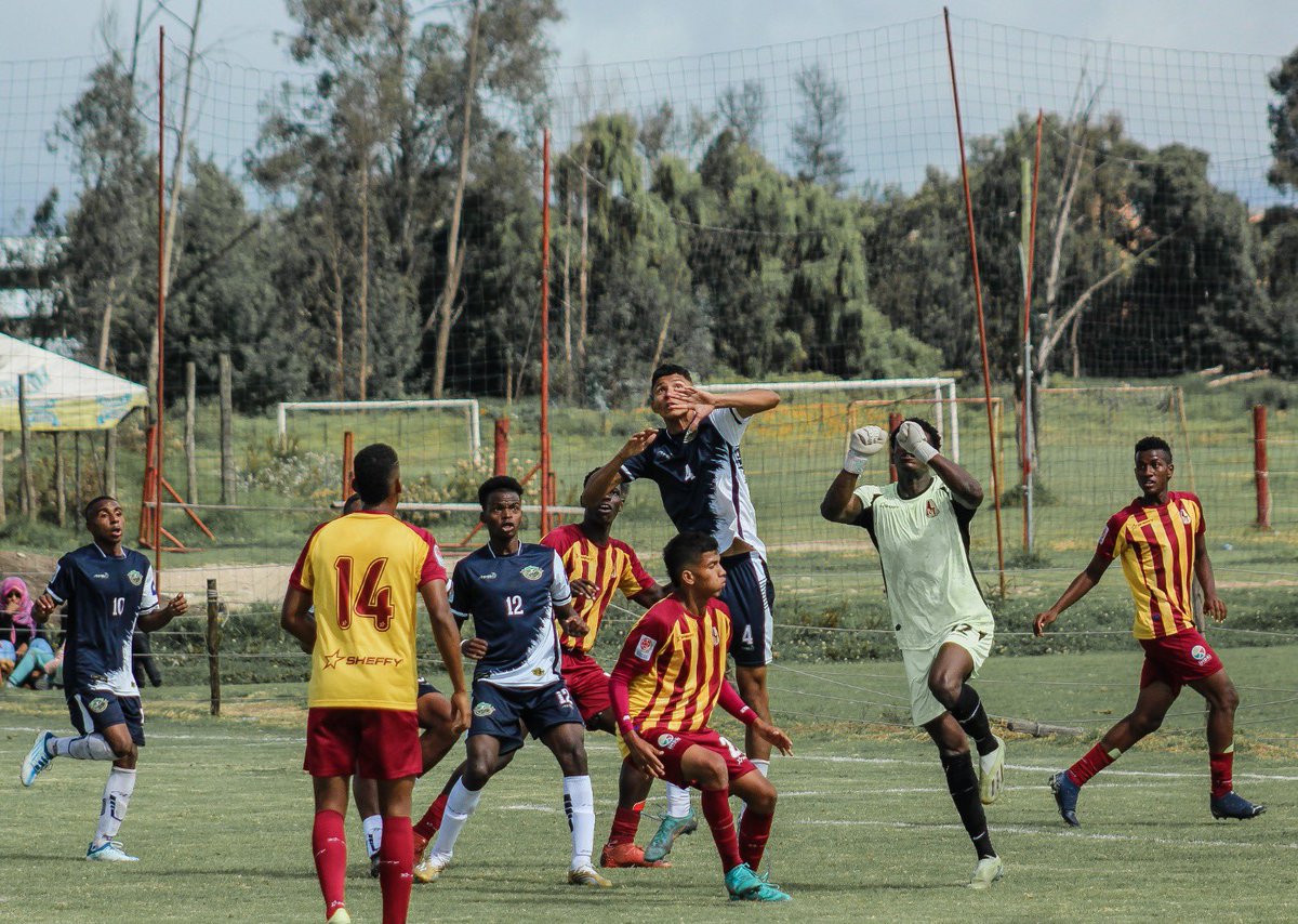 CanteraPijao's tweet photo. #GaleríaPIJAO 📸 Imágenes del empate entre @cd_zamora y nuestro equipo SUB 19. 

🤝 @Olieroblack. https://t.co/cIyH2Xminx