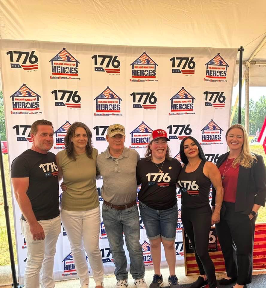 BuildingHomes4H's tweet photo. We extend our heartfelt gratitude to both of you for your selfless service, and we warmly welcome you into the Building Homes for Heroes family. 🏡 #1776Community #VeteranSupport https://t.co/MbzxyiSz1F