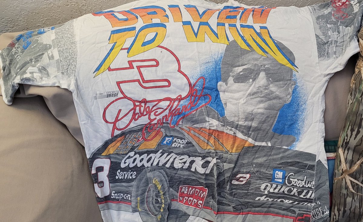 CPhelps21's tweet photo. Please, please tell me I hit the holy grail of @DaleJr #1 most wanted retro t-shirt? My Dad rocked this shirt so hard. It was his absolute favorite. https://t.co/EcVa3LDzYk