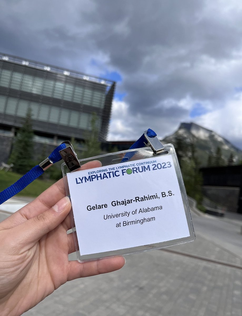 Grateful for the opportunity to attend and present our recent work at the #LymphaticForum 2023 in Banff. Learned a lot and made some new lymphMANIAC friends. Thank you to @LymphaticNet and @vascularbiology for putting on such a special conference!