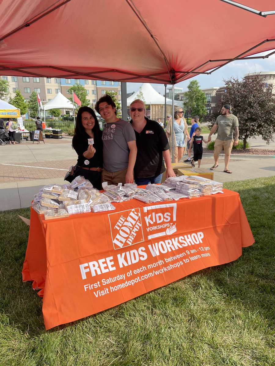 #Ankeny store #HD2107 in #Juneteenth2023 in the town of #Ankeny, IA <a href="/Esmeraldac1990/">Esmeralda Zaragoza</a> <a href="/jordanolsen0288/">Jordan Olsen</a> <a href="/CampSweenScott/">Scott Sweeney</a> <a href="/HD_John_2107/">John Roepke</a> <a href="/LanaHar24877442/">Lana Harris</a> @soul99plus1
