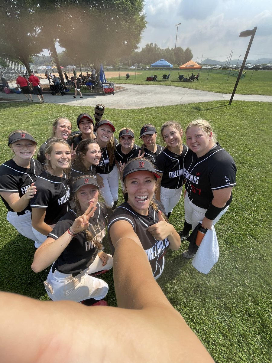 3-1 on the day at the Milligan Showcase at Winged Deer. 18 runs scored and only allowed 5 runs. We are off for Father’s Day and we will be back on the dirt after a short break! #Playwithhonor 🧨🧨🧨