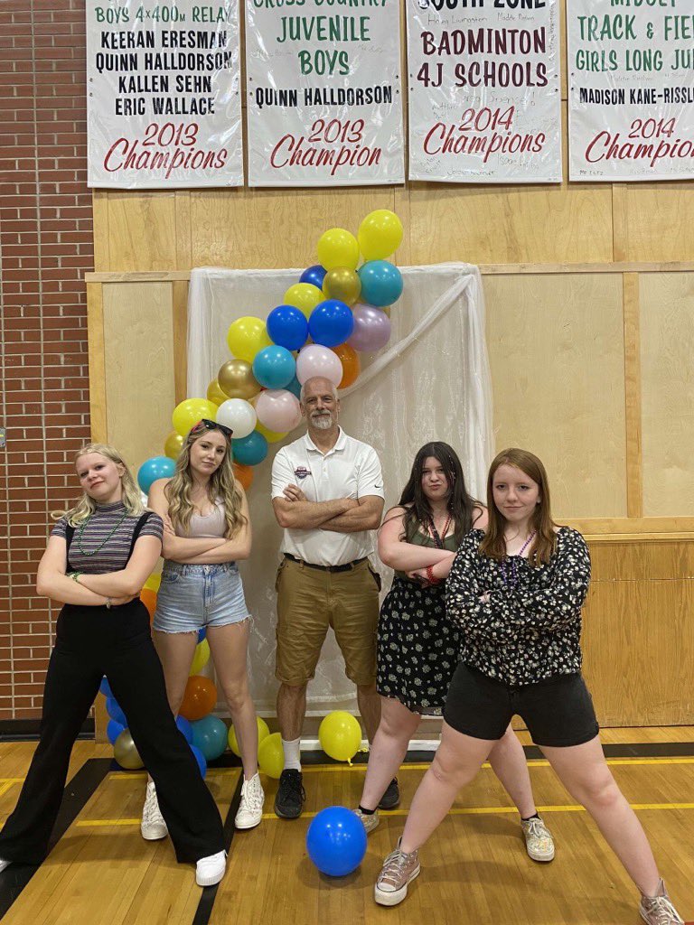 St. Mary's School tweet media
