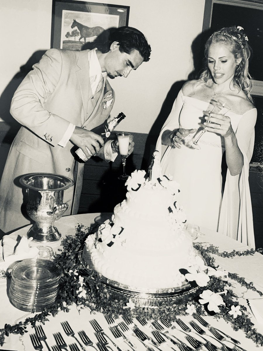 kevinrichardson's tweet photo. 23 years ago today… 💨 So fast! Time flies when you’re having fun! Happy anniversary my love @KristinKayPhoto ❤️♾️ #anniversary #Love https://t.co/PjBke7bppC