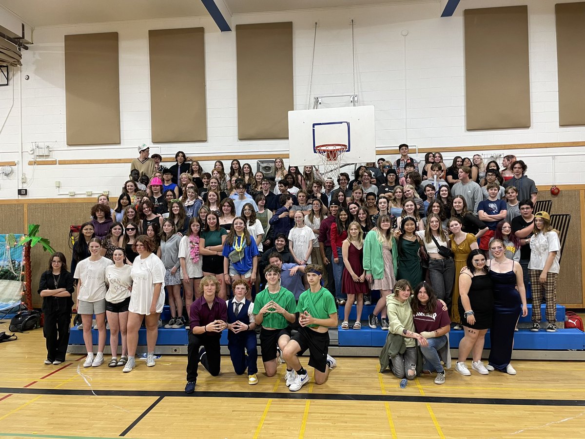 St. Mary's School tweet media
