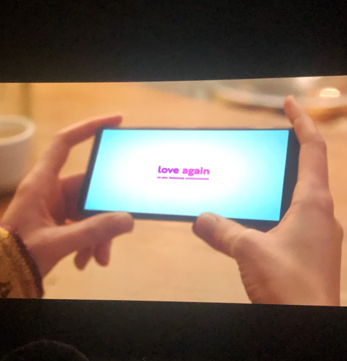 MarieAmfa's tweet photo. What a delicious evening with @SamHeughan @priyankachopra and @celine in @loveagainmovie 
Love it 💖 https://t.co/kTTI5ZYukW