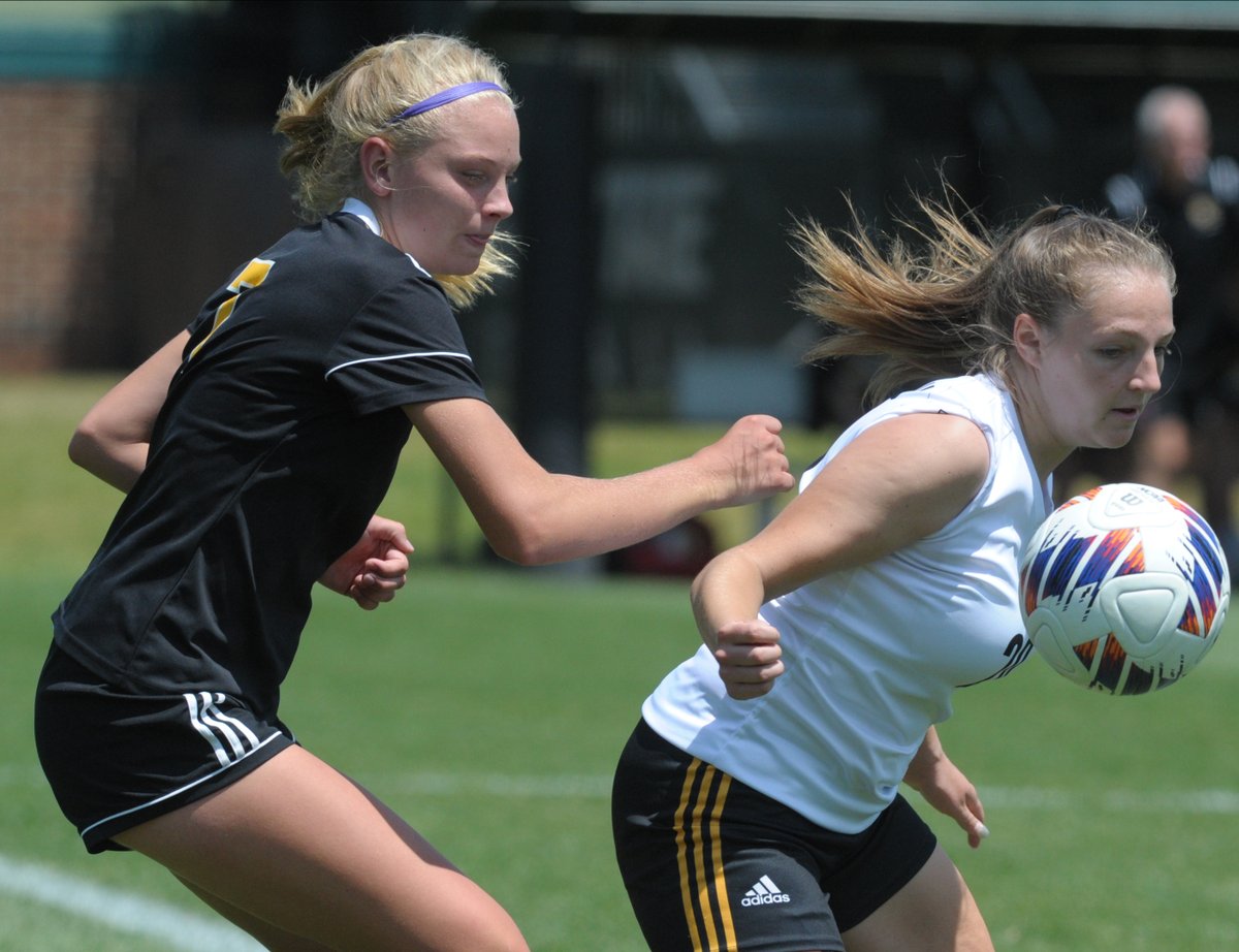 MIPrepZone (@miprepzone) on Twitter photo GIRLS SOCCER: <a href="/ECMountaineers/">Everest Collegiate</a> / <a href="/US_ASHsports/">Sacred Heart Gazelles (Upper School)</a> has storybook season come to an end with D4 title game loss to Kalamazoo Christian >> bit.ly/3JiKP1k GIRLS SOCCER: <a href="/ECMountaineers/">Everest Collegiate</a> / <a href="/US_ASHsports/">Sacred Heart Gazelles (Upper School)</a> has storybook season come to an end with D4 title game loss to Kalamazoo Christian >> bit.ly/3JiKP1k