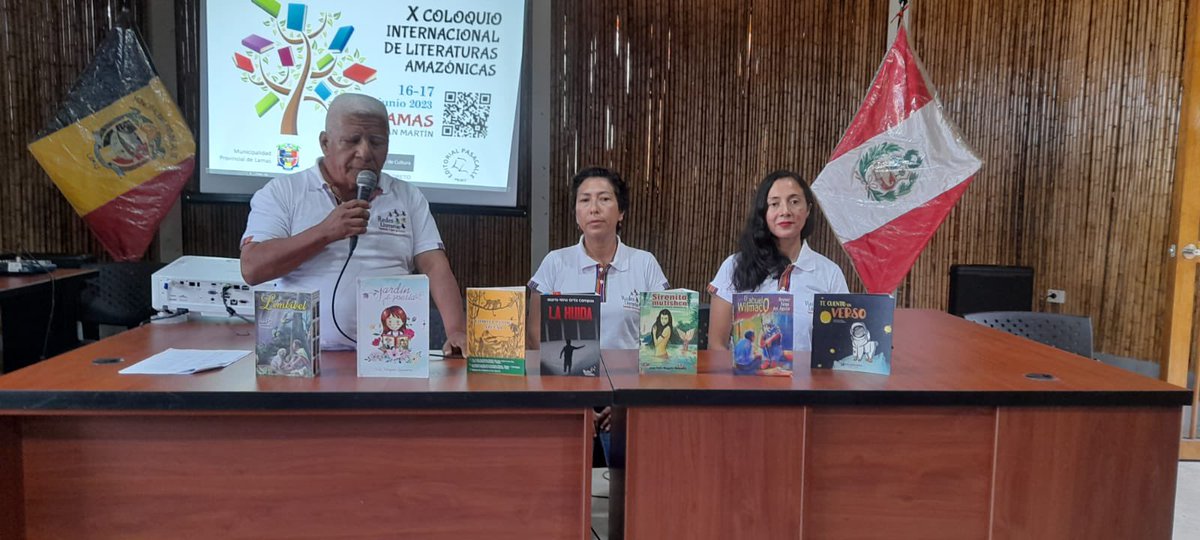 RedesLiteraria's tweet photo. Participando del X Coloquio Internacional de Literaturas Amazónicas. https://t.co/qVI11jRqWu