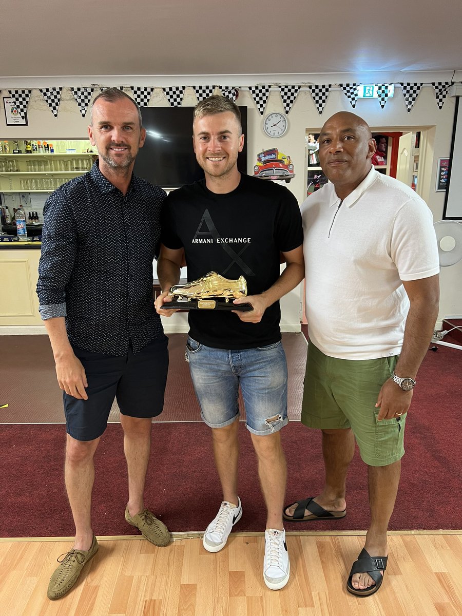 Chris Ham also received the <a href="/ArdalSouthern/">Ardal Southern</a> East League Golden Boot for the 2nd consecutive season after notching an incredible 25 times in the league during 22/23. Chris finished 6 goals ahead of the competition and hopefully he can make it a hat-trick of golden boots in 23/24 ⚽️