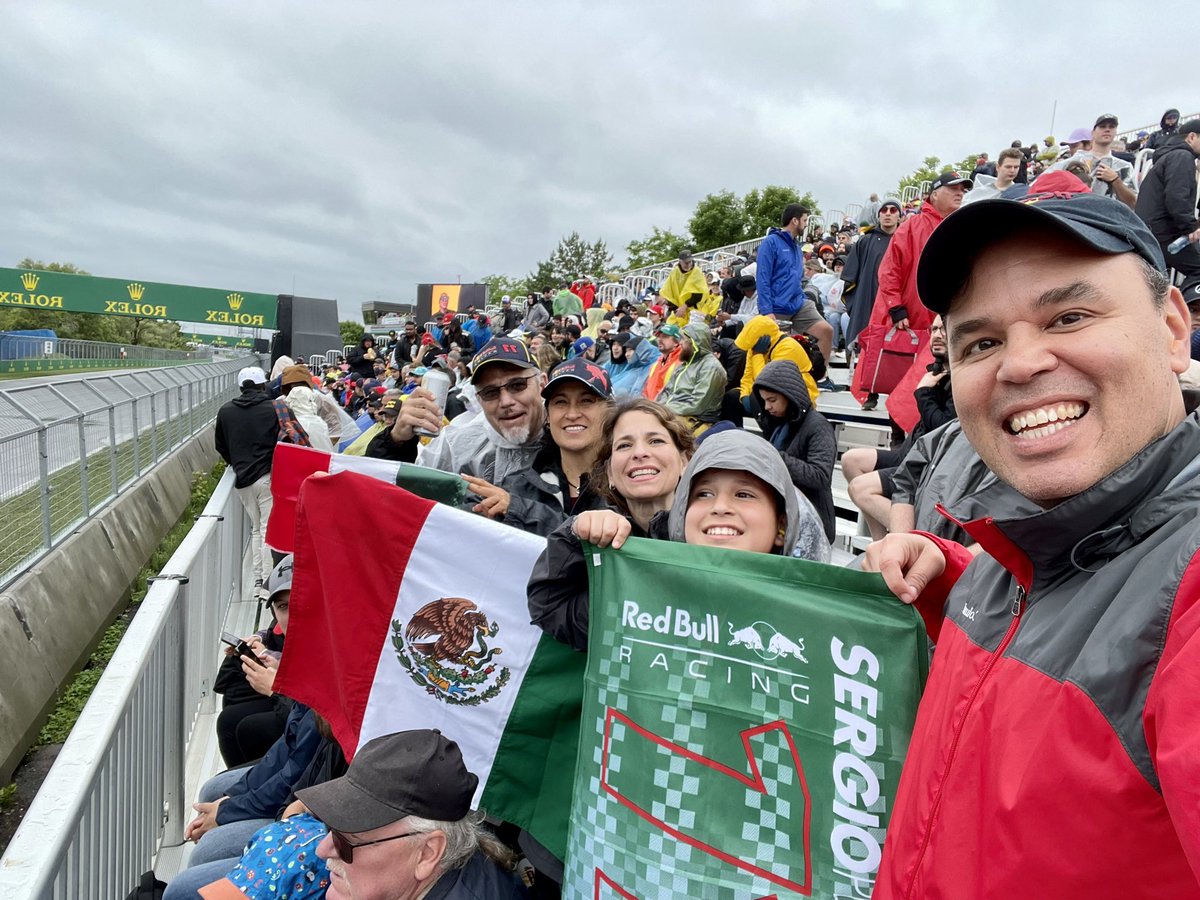 Ready for Qualifying at #CanadianGP
Let’s go Checo #SP11 #F1