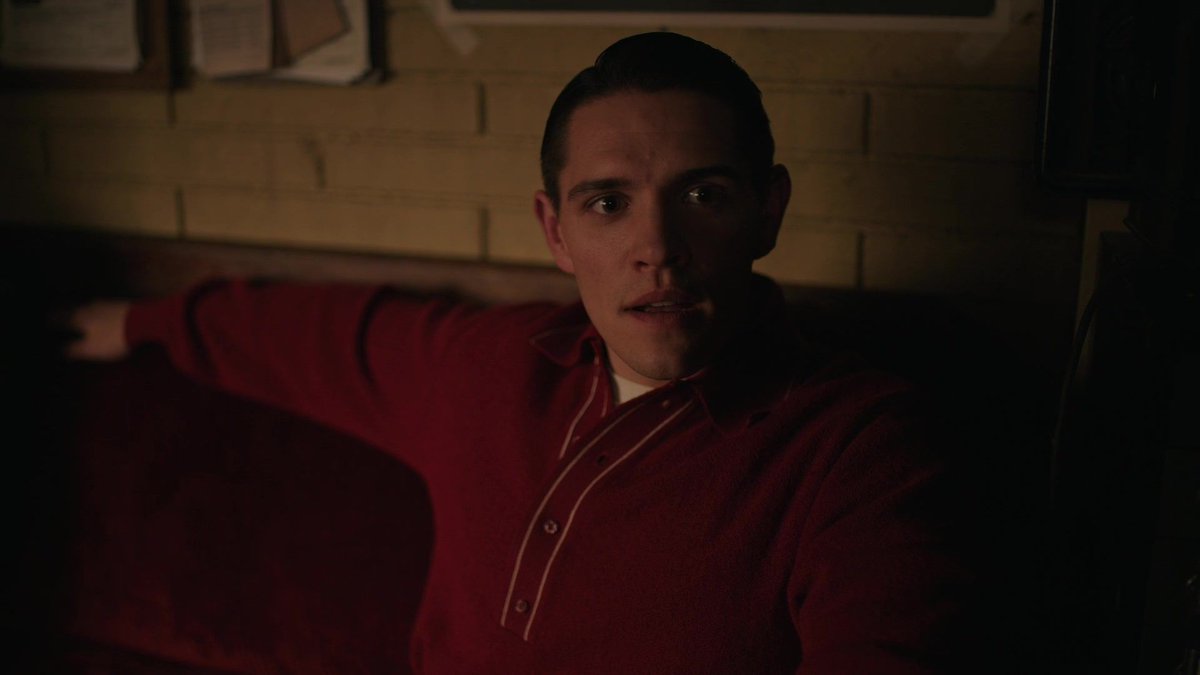 CaseyCottSite's tweet photo. 📸 Riverdale: 7.11 "Chapter One Hundred and Twenty-Eight: Halloween II" Stills & Screencaptures https://t.co/YYKOQLsFZA #CaseyCott #Riverdale https://t.co/tTUbcHC7Vr