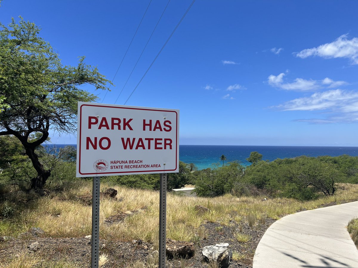 Hapuna Beach State Park has been without fresh water for so long the State put up a sign rather than fixing the problem. 
#wheresthewater
#hawaiistateproblems
#joshgreen