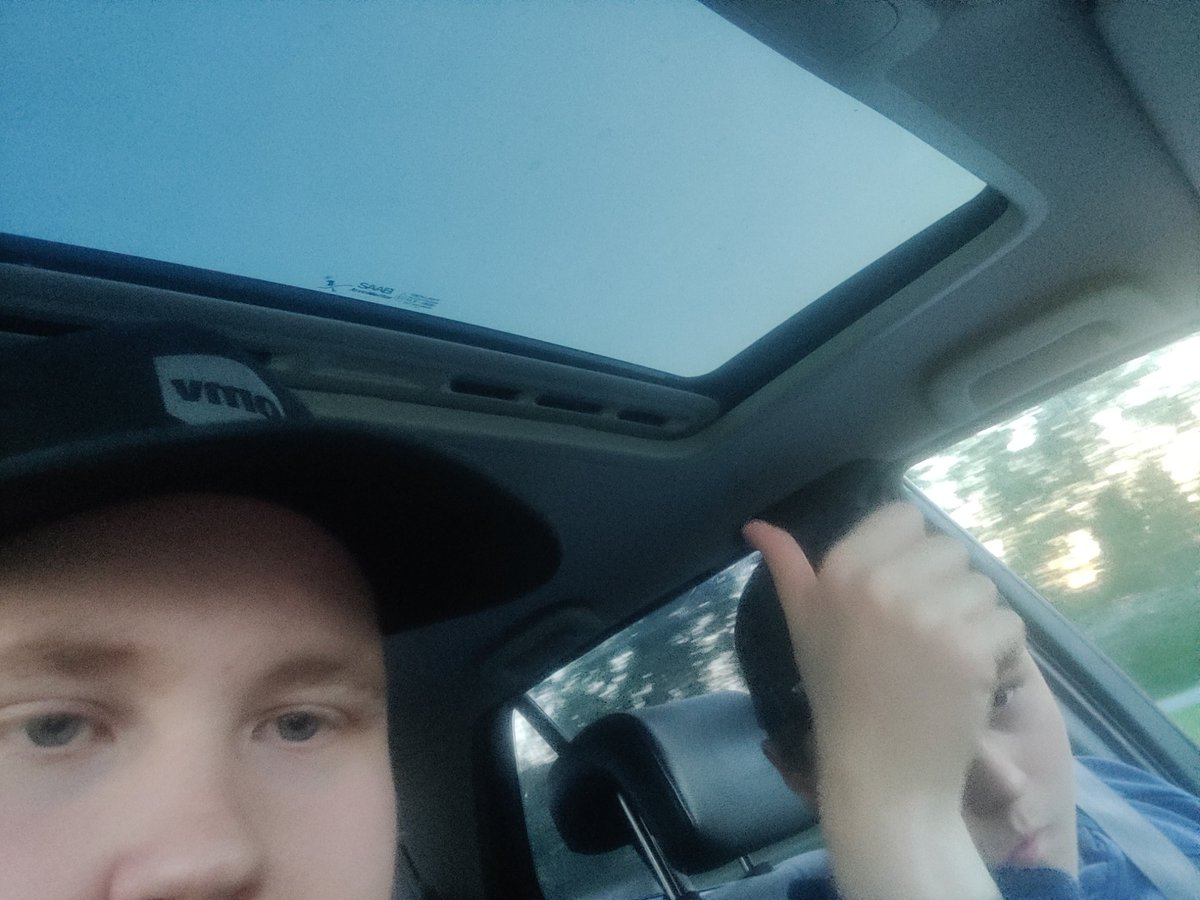 Käytii broidienkaa taas hakee hilloo vectoilt #1 ez @millertcsgo @epikcsgo <a href="/Ounli___/">Ounli</a> <a href="/JaPPecs/">jappe</a>