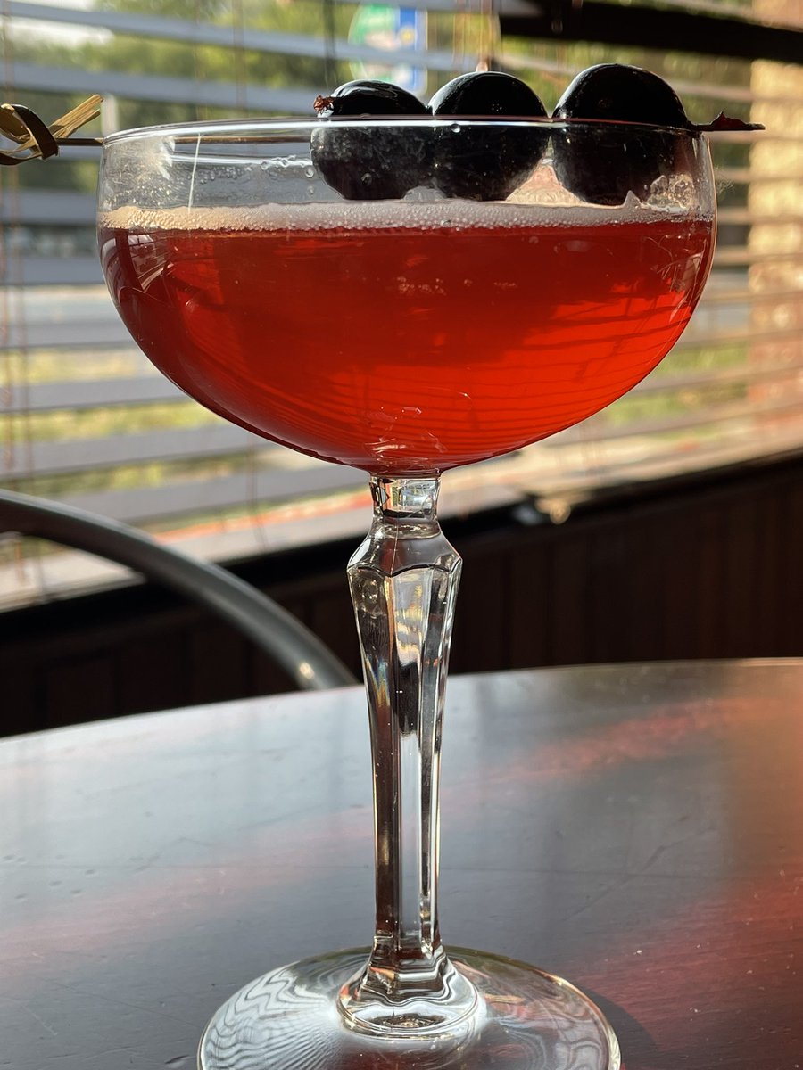LibertyonMass's tweet photo. We are open until 1am! 
#patiotime #massaveindy https://t.co/WE4hBW9o43