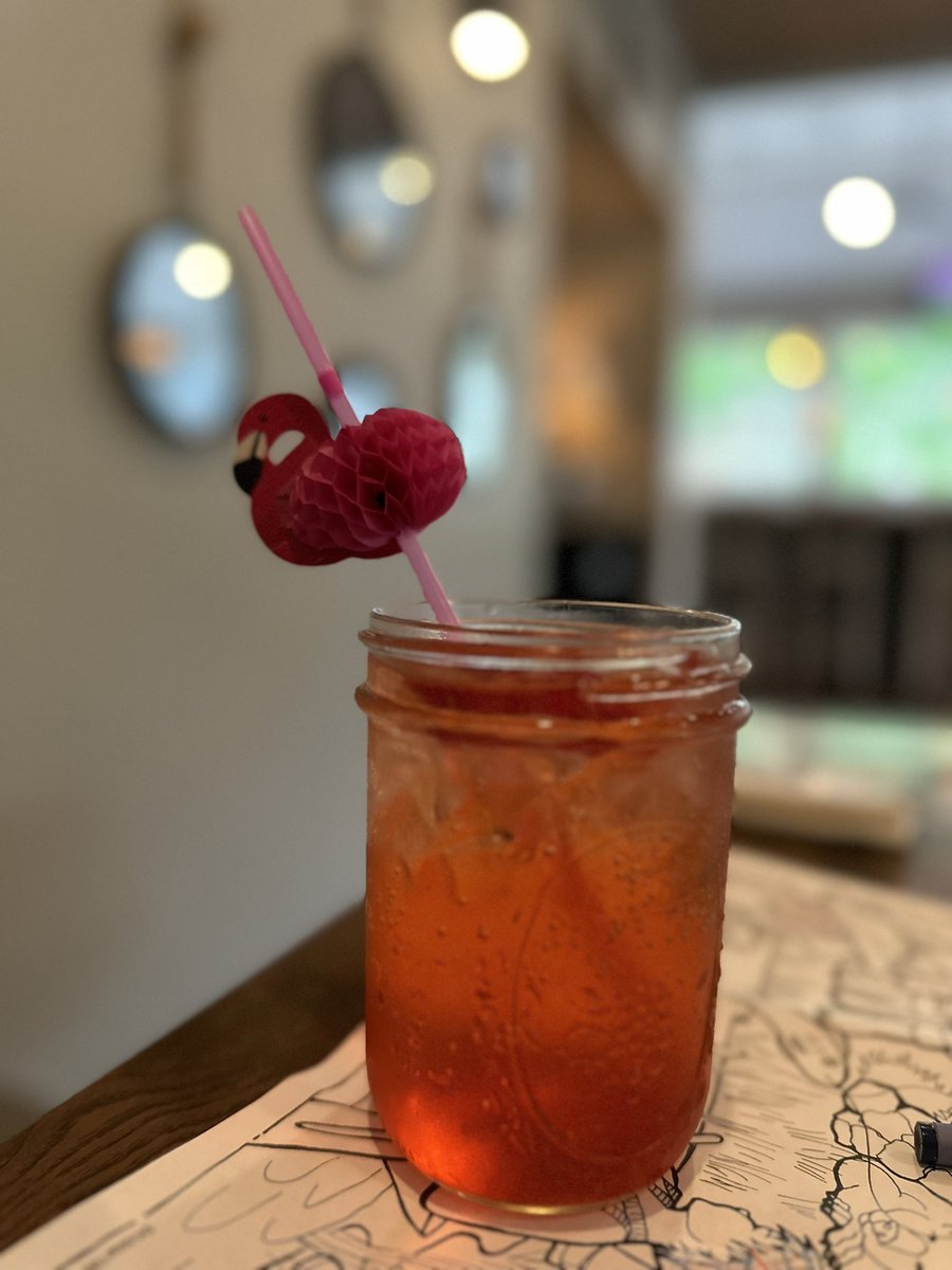 Tegan brought me out for an early Father’s Day lunch…. God knows where she got the money to pay for it 🤔😂🥰

#shirleytemple