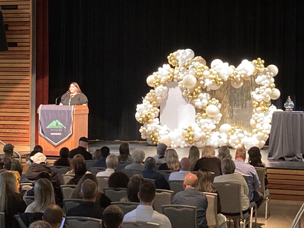 Suzanne M. Johnson tweet media