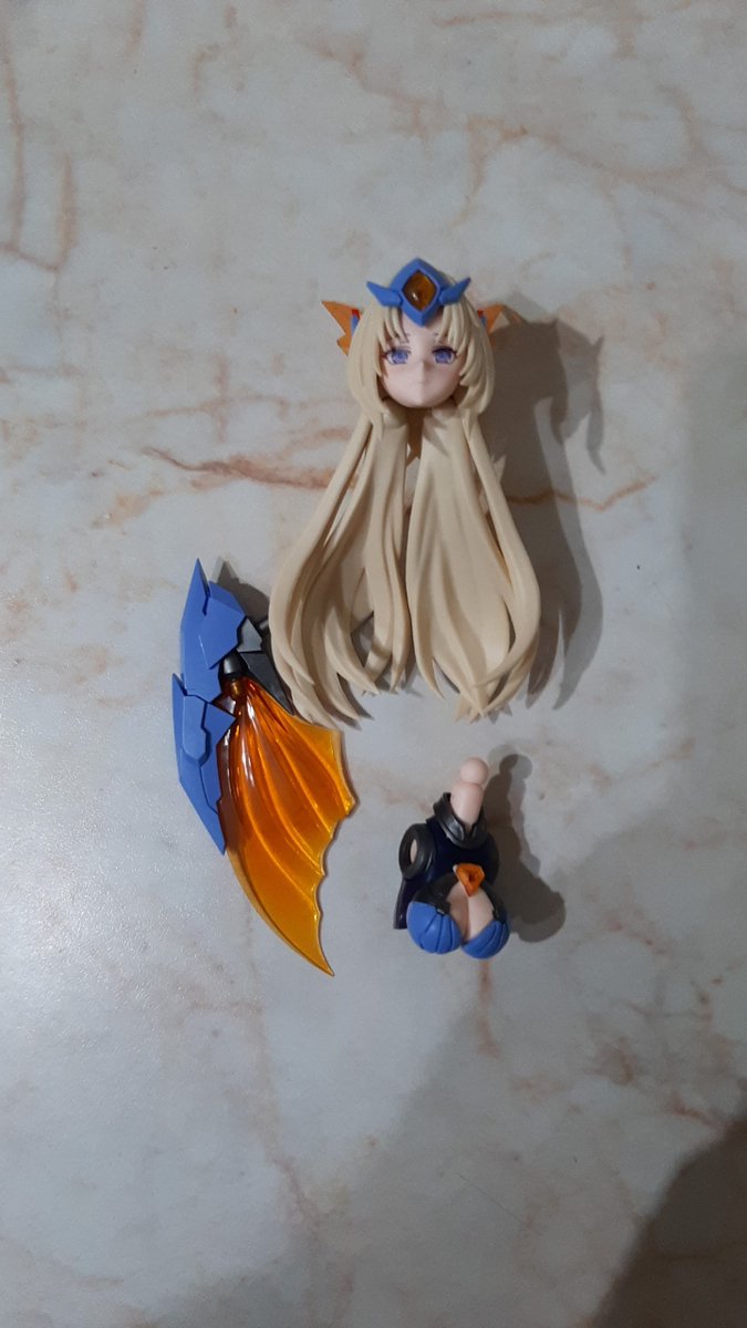 Arlekkin's tweet photo. I've started yet another plagirl. This time Nuke Matrix Storm Interceptor Royal Enforcer. Code name:  S.I.R.EN. I still need to finish Undeaddress Isis, Order Cradle and WISM Sniper. #プラモデル #プラモ #NukeMatrix #CyberForest https://t.co/bf46ALZBxO