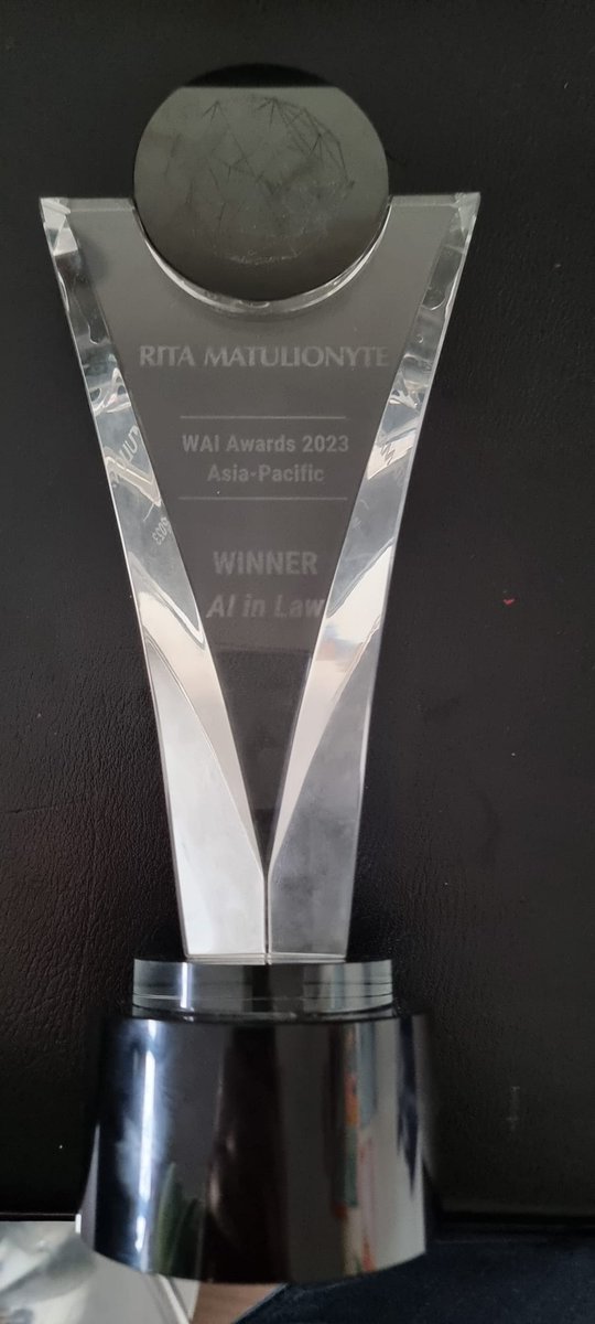 Congratulations🥳to Dr Rita Matulionyte(
@rita_matu) being awarded the prestigious AI in Law award APAC. Your hard work & dedication paid off; recognition is well-deserved. Well done!
#WAIAwardsAPAC #WAIAwards2023APAC
#AITalent #leadership #aiaustralia #asiapacific #ai #womeninai