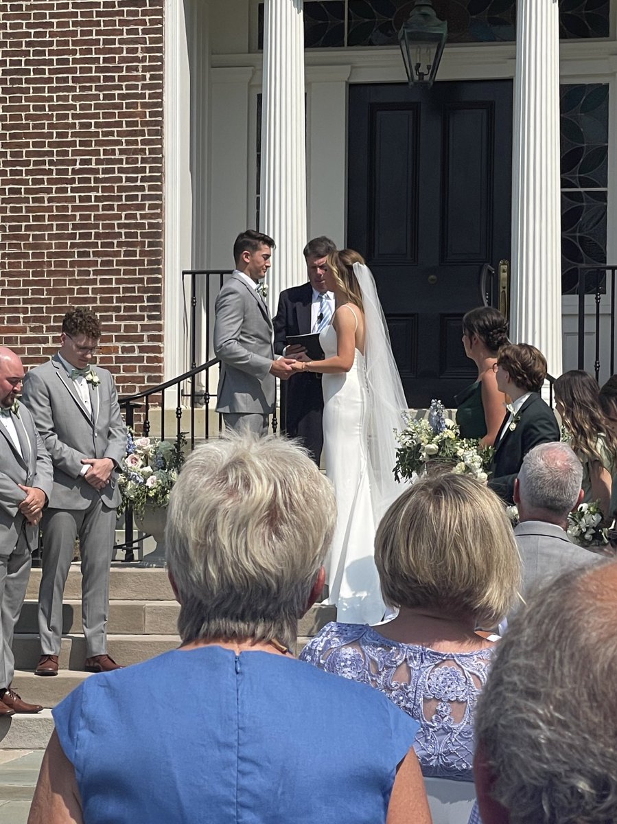 FanKysu's tweet photo. 💚💛 Former ⚾️ Thorobred @aram_kumar8 married the amazing Autumn Hines today! We adore these two and wish them the best in life! #thorobreadsforlife #baseballbrothers https://t.co/ji2L7OU6uY