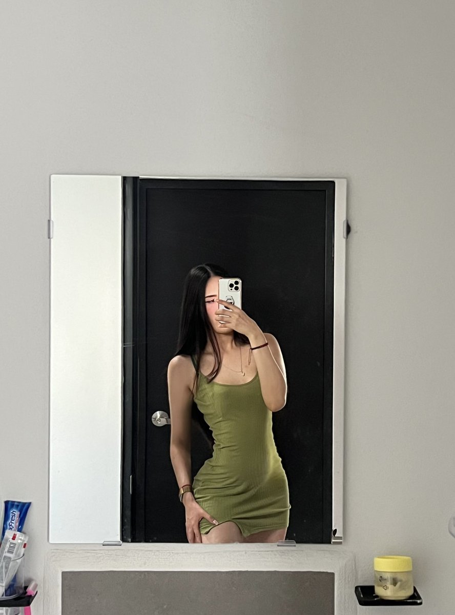 White Bean 🤍 on Twitter: "NALGADAS GRATIS 😳♥️ https://twitch.tv