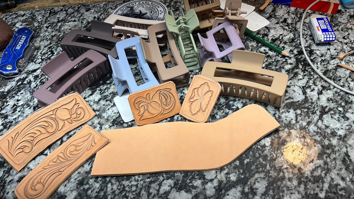 Lane Custom Leather tweet media