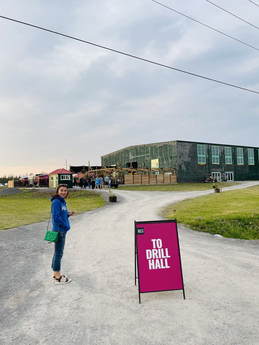 TheLawofWork's tweet photo. Almost time for Sam Roberts at #Base31 in #PrinceEdwardCounty.
Incredible new venue https://t.co/TTbe4RlPDR