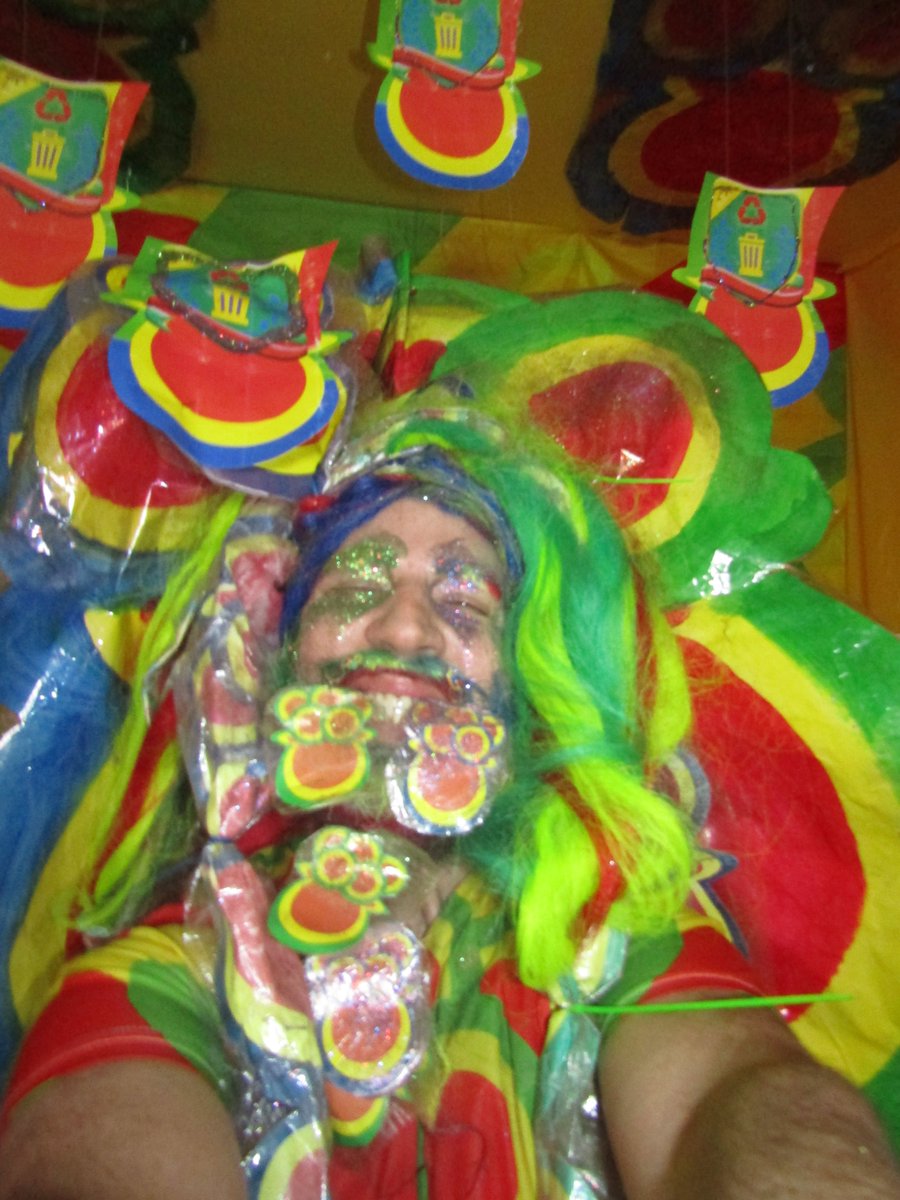 Uniqornaments's tweet image. 🍯🪙🇨🇬🗑️ June 17, 2023 🗑️🇹🇩🪙🍯🍯🪙🇨🇬🗑️ Garbage Man Day 🗑️🇹🇩🪙🍯
🍯🪙🇨🇬🗑️ ᵍ ͣ๓ͬคᵇຖͣᵍᵉ 🗑️🇹🇩🪙🍯
🍯🪙🇨🇬🗑️ #GarbageMan #NFT 🗑️🇹🇩🪙🍯