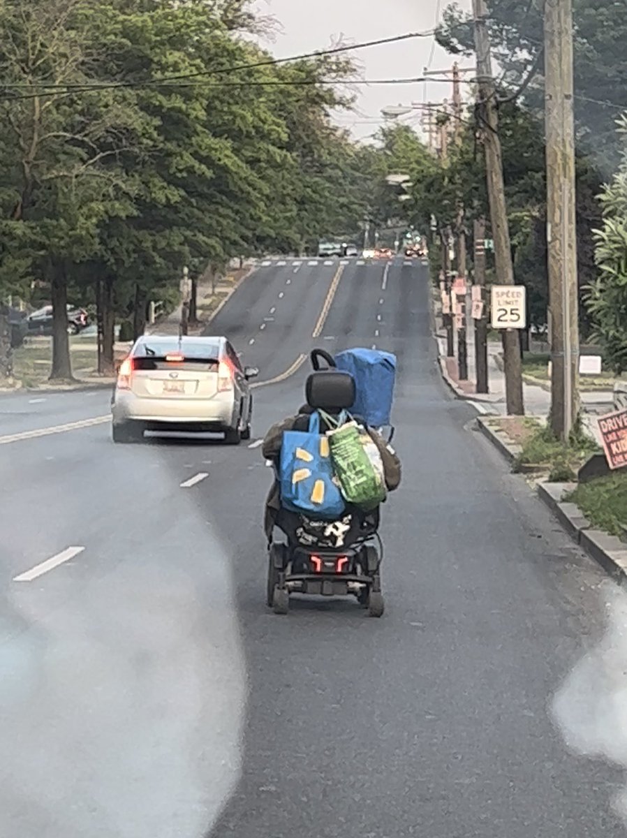 fosdaneDC's tweet photo. Narrow sidewalks and lack of bus infrastructure puts ours seniors at risk everyday on South Dakota Ave. We saw him get almost run down by speeding vehicles as he rode on the street, with no options available except to risk his life in this way. https://t.co/T6LZrBjHiy