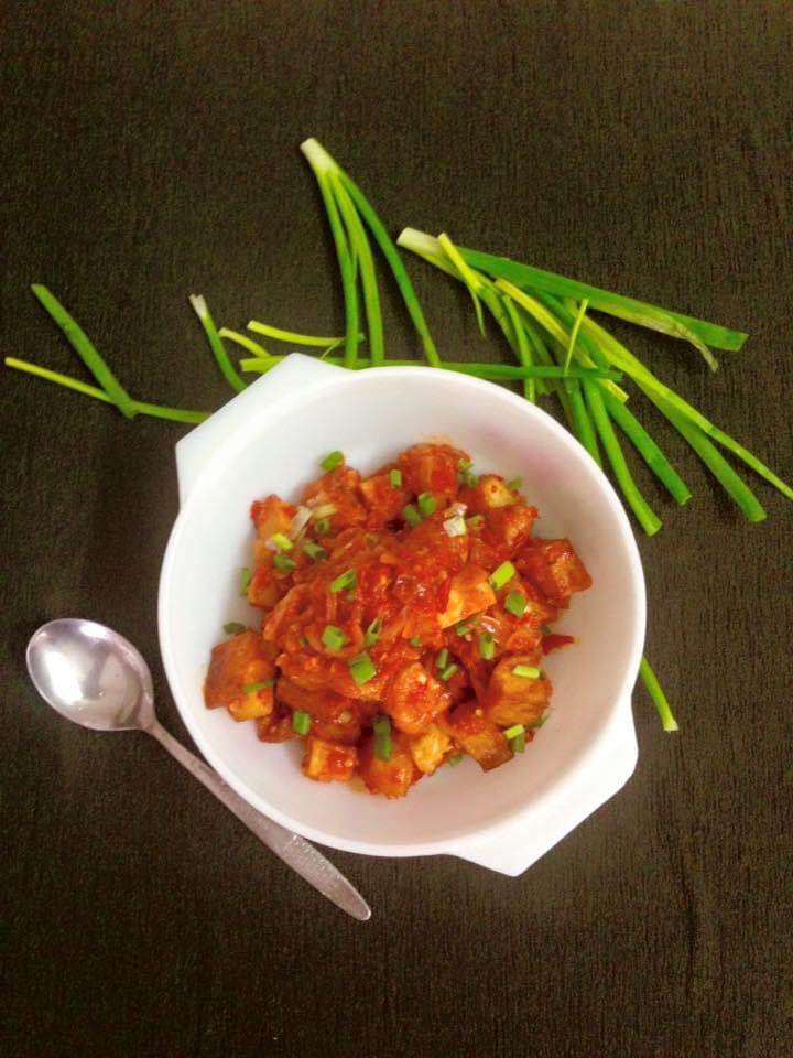 Vegetarian Potato Sambal.
Infused with #springonion in the blended #ingredients 
#RecipeOfTheDay - click the link below
t.me/navaszen/4255

#navascooking 
#Vegetarian 
#foodlove 
#fooddelight 
#recipetwitter 
#homefood 
#homecooking 
#navaszen