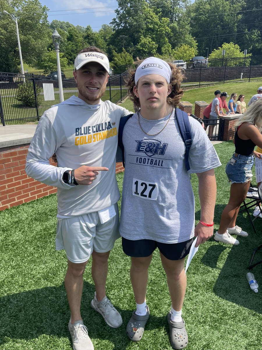 Got in some work at @EHCFootball today. Thanks <a href="/CoachNCopas/">Nick Copas</a> for the invite. <a href="/CoachHolt4/">Joshua Holt</a> <a href="/MaysMaysm/">Mike Mays</a> <a href="/CSmithScout/">Chris Smith</a>