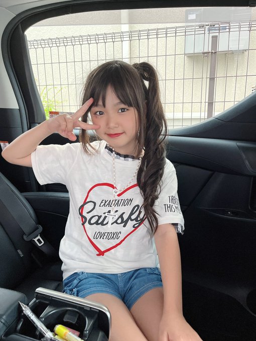 Twitterのコスプレ画像32