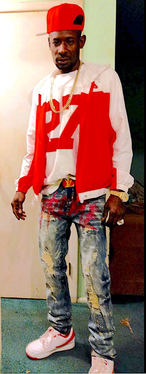 chewczar's tweet image. 