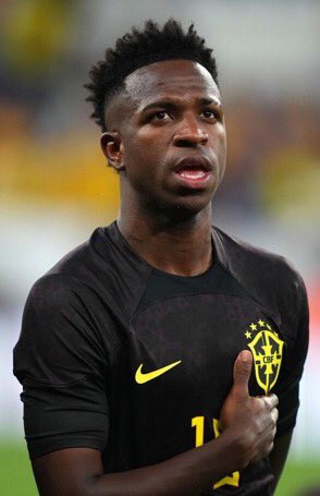 <a href="/vinijr/">Vini Jr.</a> Estamos contigo, Vini! 🇧🇷✊🏻🫱🏻‍🫲🏿