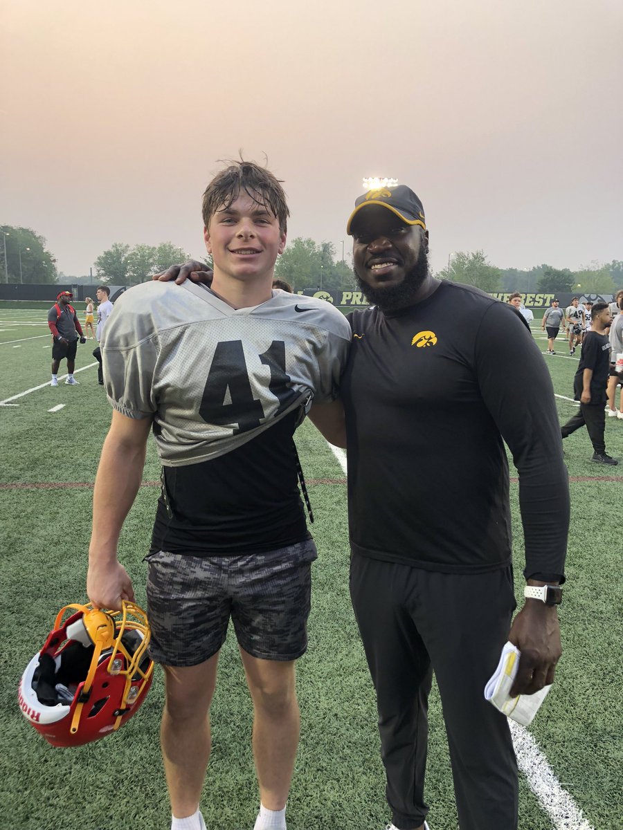 CWhelpley22's tweet photo. Had a great time at the Iowa camp!! Thank you @CoachSWallace for the invite and Coach @Abdul_Hodge for the tour!! 
@BataviaFootball @FB_Coach_C @CoachKolowski https://t.co/MtRnjMIQK6