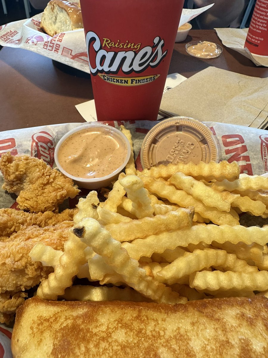 Possibly the best chicken and dipping sauce I ever had. Kudos to @raisingcanes in Florence KY.